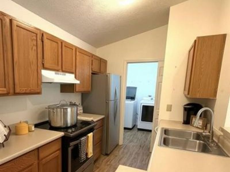 6635 Brigham Square, Unit 8, Centerville, OH 45459 Photo 3