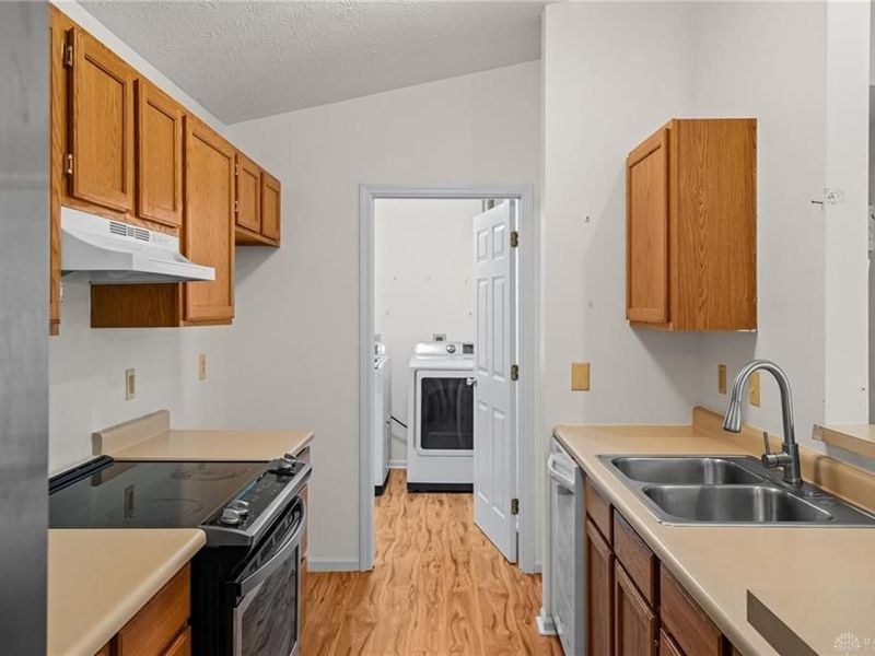 6635 Brigham Square, Unit #8, Centerville, OH 45459 Photo 6