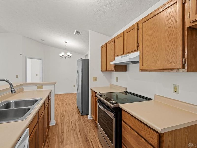 6635 Brigham Square, Unit #8, Centerville, OH 45459 Photo 8