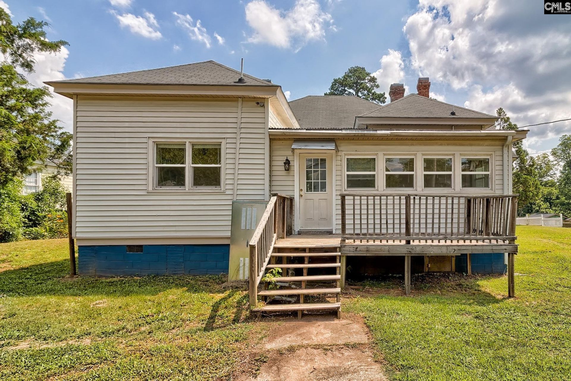 1603 Nance  Photo 6
