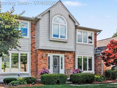 25723 Sullivan Lane, Novi, MI 48375