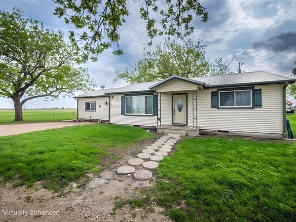 851 County Road 455, Coupland, TX 78615