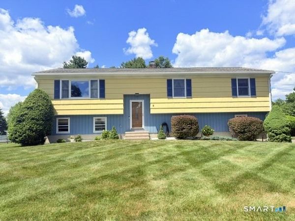 2 Ellen , Beacon Falls, CT 06403