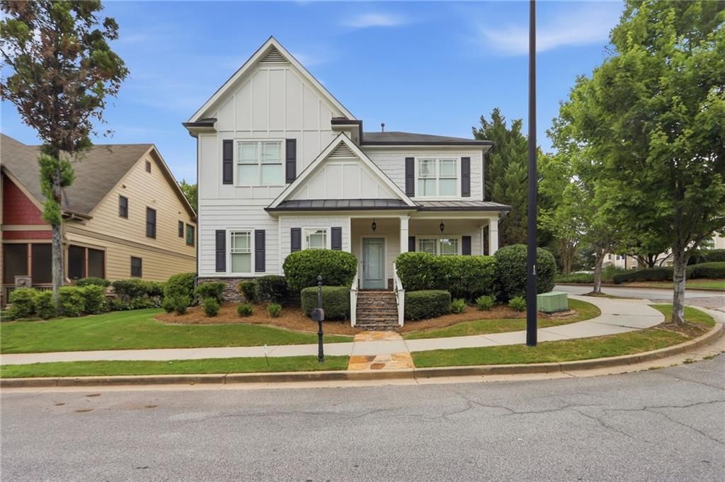 970 Samples Lane Nw, Atlanta, GA 30318 Main Photo