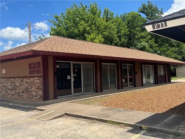 711 Mount Olive Street, Unit 4,5,6 & 7, Siloam Springs, AR 72761