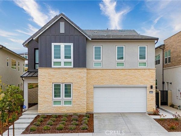 27526 Elderberry Drive, Valencia, CA 91381