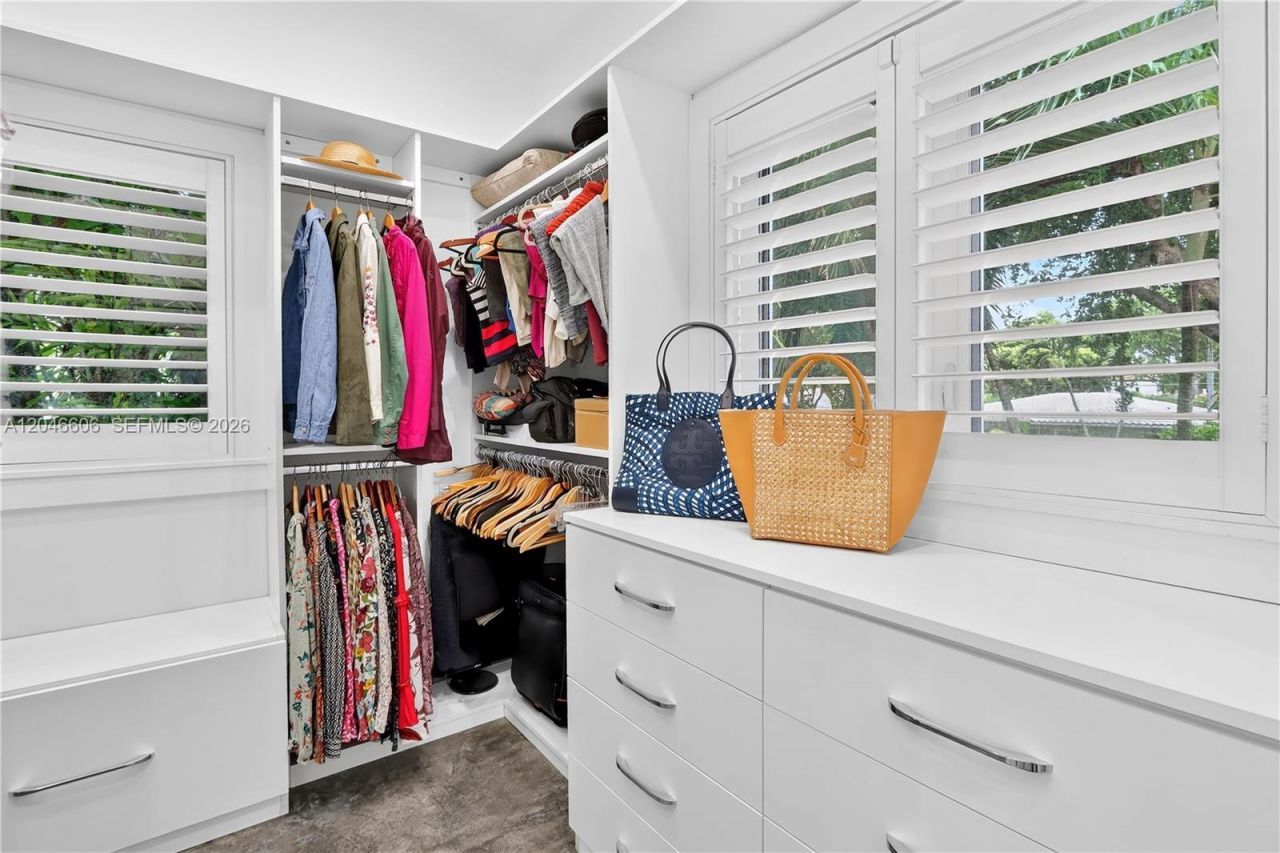 100 Sarto Ave. , Coral Gables, FL 33134 Photo
