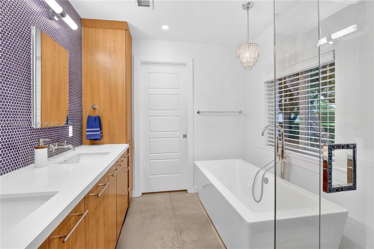 100 Sarto Ave. , Coral Gables, FL 33134 Photo