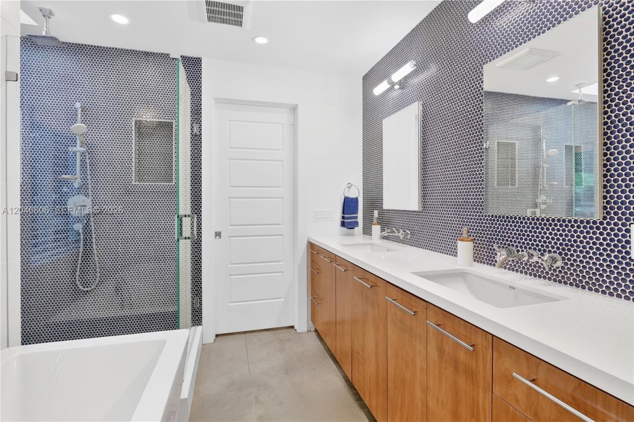 100 Sarto Ave. , Coral Gables, FL 33134 Photo