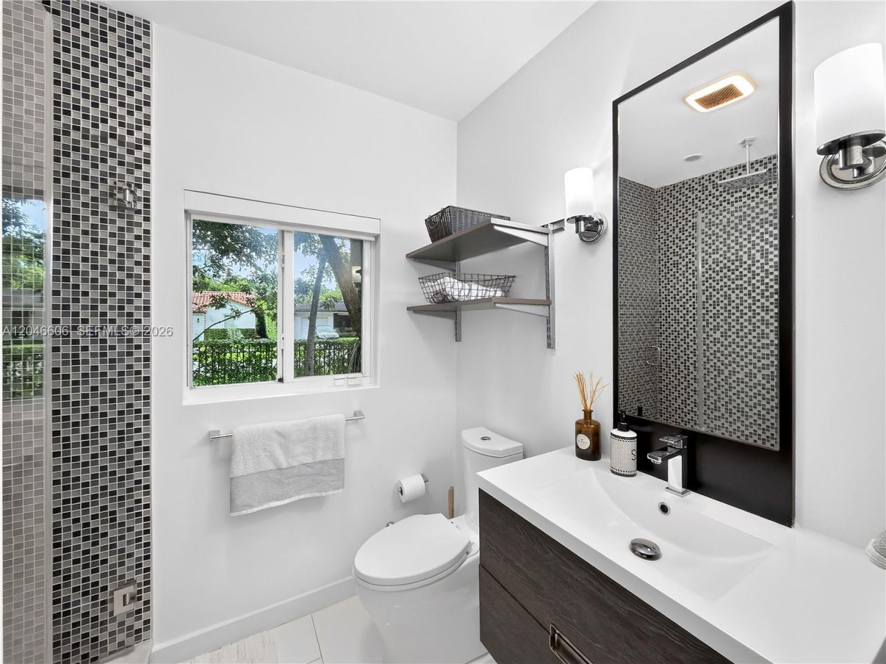 100 Sarto Ave. , Coral Gables, FL 33134 Photo