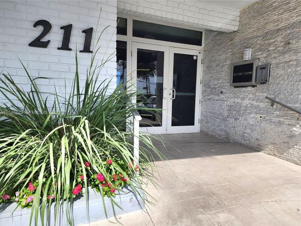 211 S Ocean Dr , Unit 501, Hollywood, FL 33019