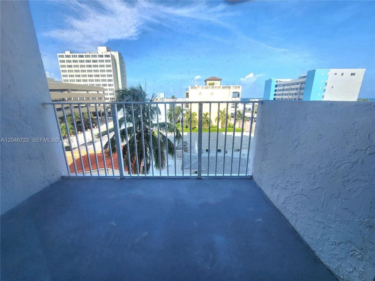 211 S Ocean Dr, Unit 501, Hollywood, FL 33019 Photo