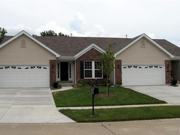 114 Fallon Villa Court, O'Fallon, MO 63368