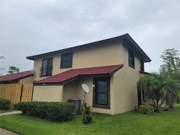 456 HUNTER CIRCLE , Unit 456, KISSIMMEE, FL 34758