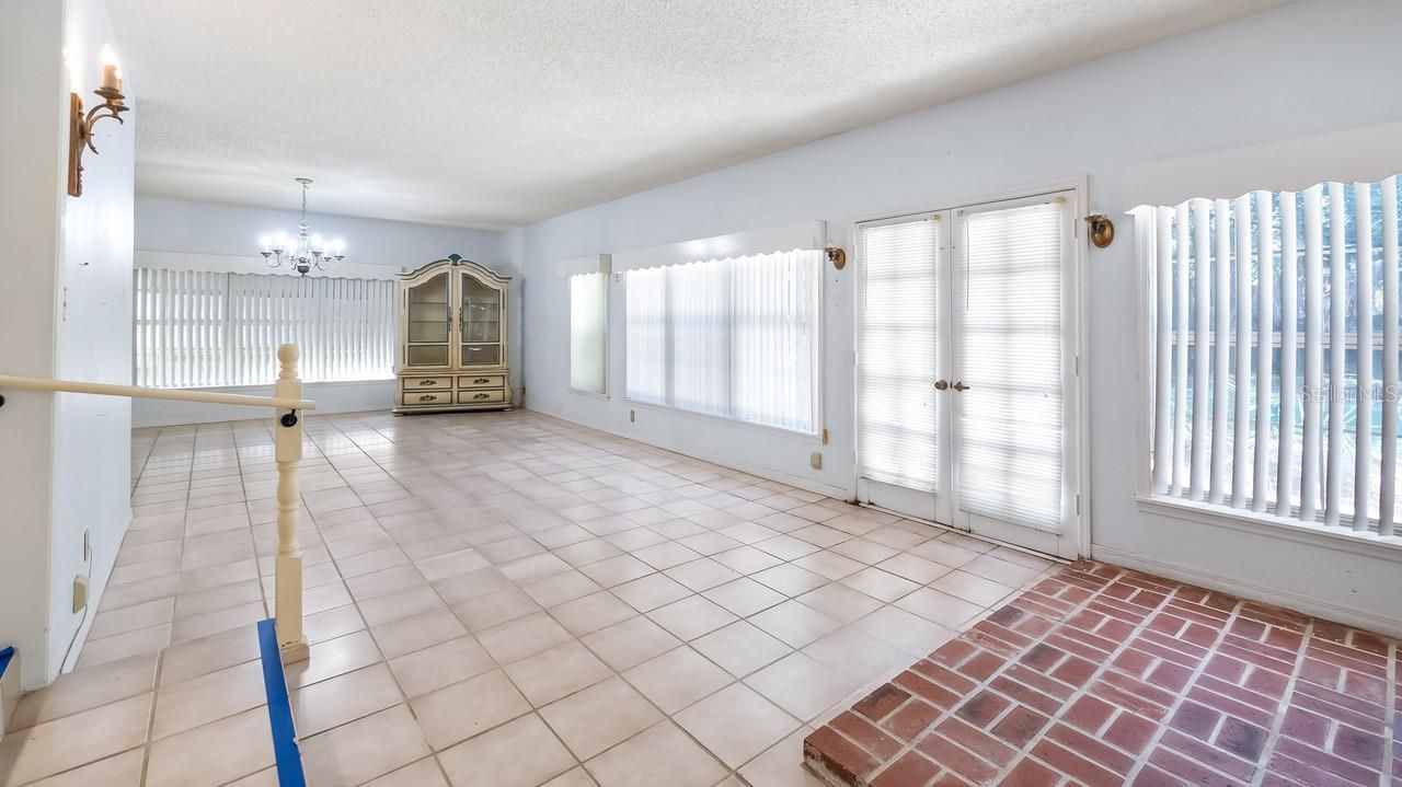 127 E Laurel Avenue, Howey in the Hills, FL 34737 Photo