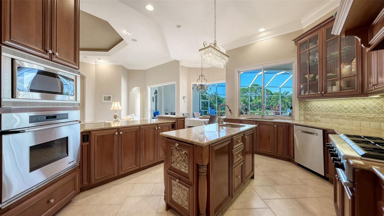8960 Rocky Lake Court, Sarasota, FL 34238 Photo