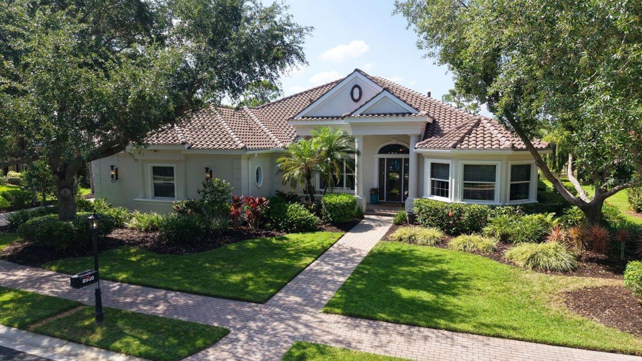 8960 Rocky Lake Court, Sarasota, FL 34238 Photo