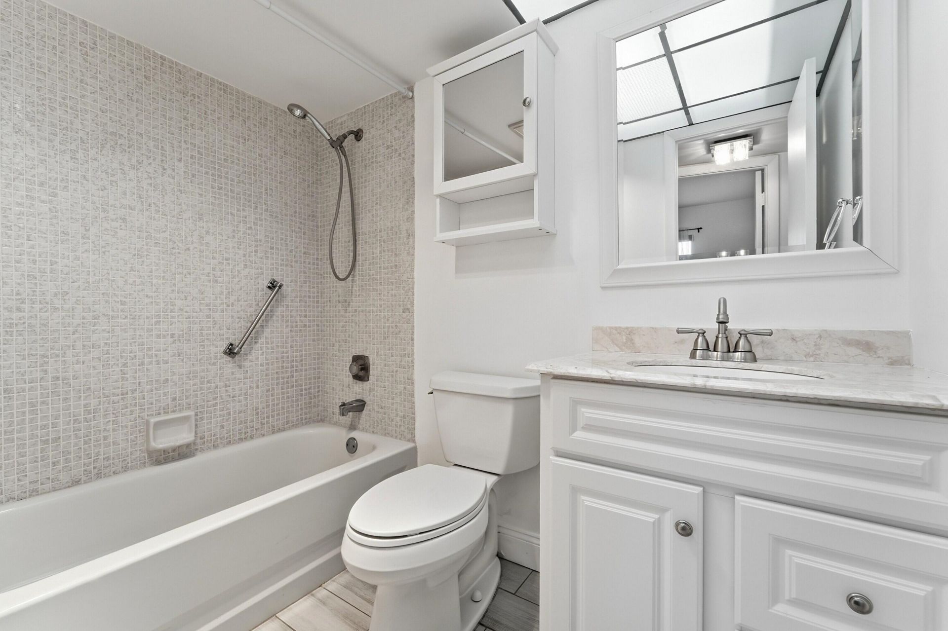 9360 Sunrise Lakes Boulevard, Unit 111, Sunrise, FL 33322 Photo