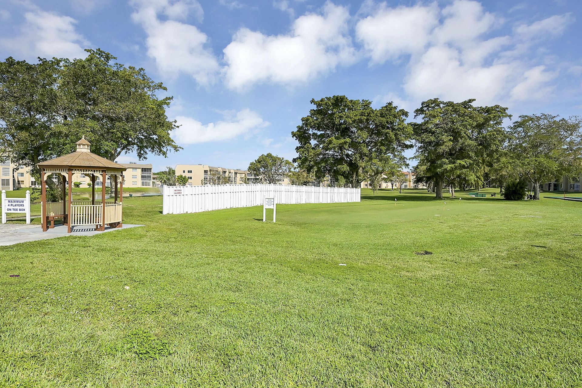 9360 Sunrise Lakes Boulevard, Unit 111, Sunrise, FL 33322 Photo
