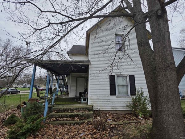 703 W Garfield Avenue, Elkhart, IN 46516