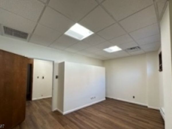 15 VALLEY ST UNIT 1 A, South Orange, NJ 07079