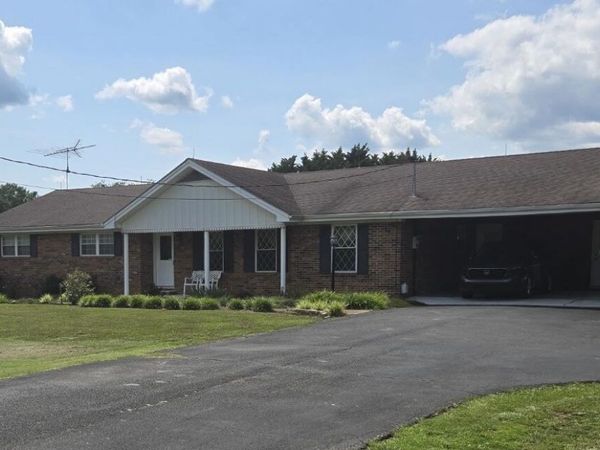 6800 Newport Highway, Greeneville, TN 37743