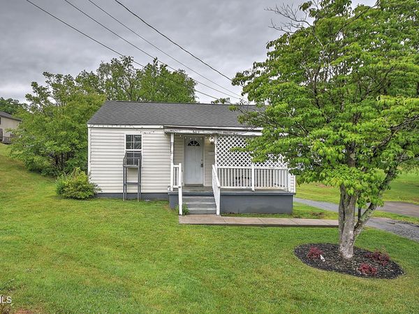 409 Crockett Street, Bristol, VA 24201