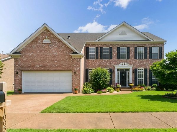 1005 Valley Cove Ct , Nashville, TN 37221