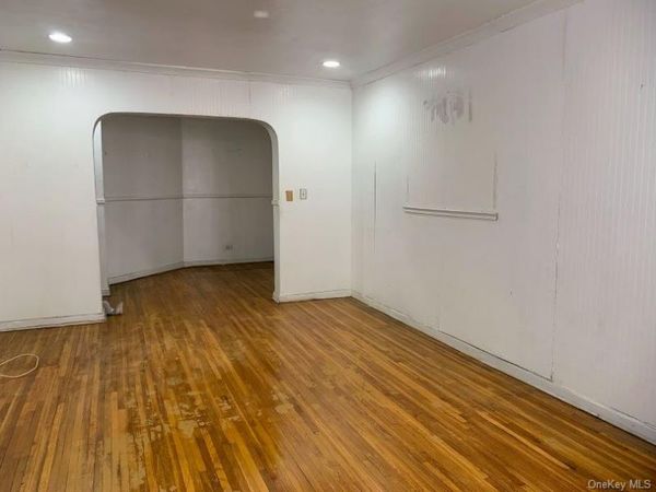 7610 34th Avenue , Unit 2M, Jackson Heights, NY 11372