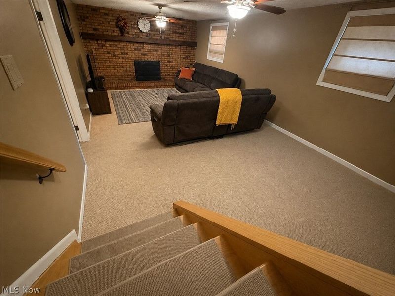 2042 Coit Drive NW, Warren, OH 44485 Photo 13