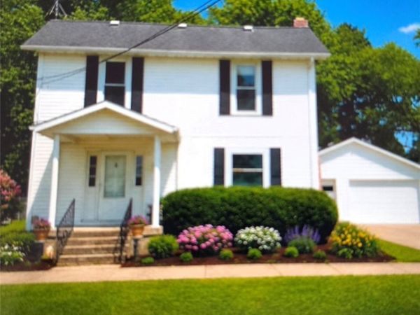 122 Clay Street , Frazeysburg, OH 43822