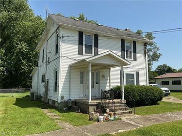 122 Clay Street, Frazeysburg, OH 43822