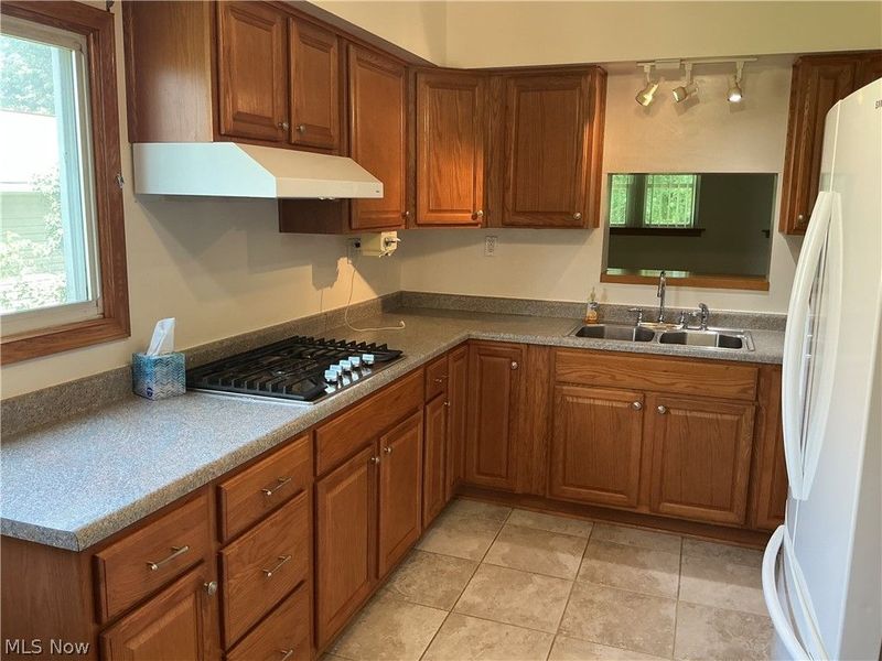 122 Clay Street, Frazeysburg, OH 43822 Photo 4
