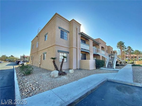 5154 S Jones Boulevard , Unit 202, Las Vegas, NV 89118