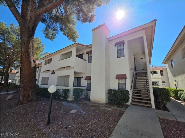 6671 W Tropicana Avenue , Unit 202, Las Vegas, NV 89103