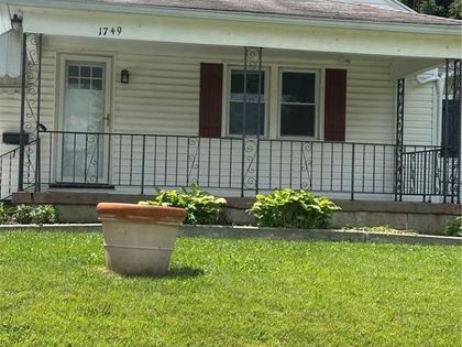 1749 Rosemont Boulevard Dayton, OH 45420
