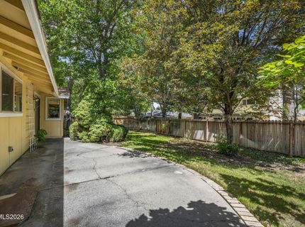 830 Meadow Springs Drive, Reno, NV 89509 Photo