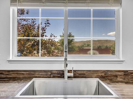 17704 Georgetown Drive, Reno, NV 89508 Photo