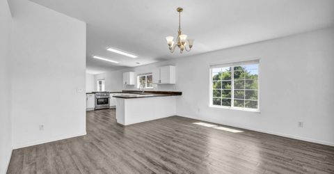 17704 Georgetown Drive, Reno, NV 89508 Photo