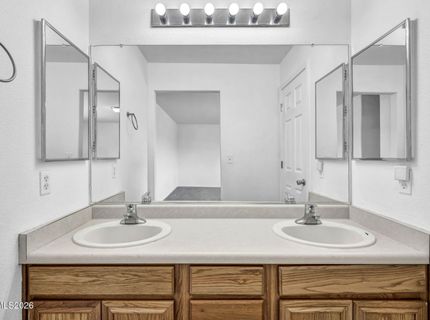 17704 Georgetown Drive, Reno, NV 89508 Photo