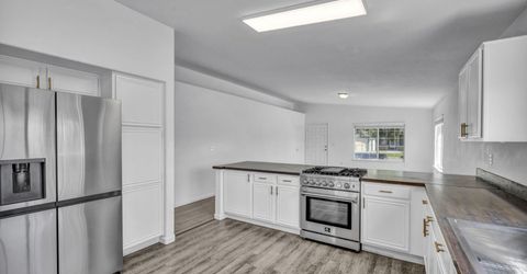 17704 Georgetown Drive, Reno, NV 89508 Photo