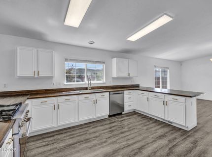 17704 Georgetown Drive, Reno, NV 89508 Photo