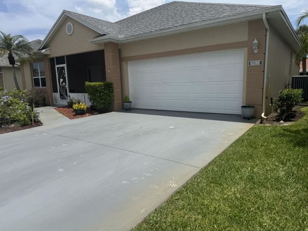 981 NW Tuscany Drive, Port Saint Lucie, FL 34986