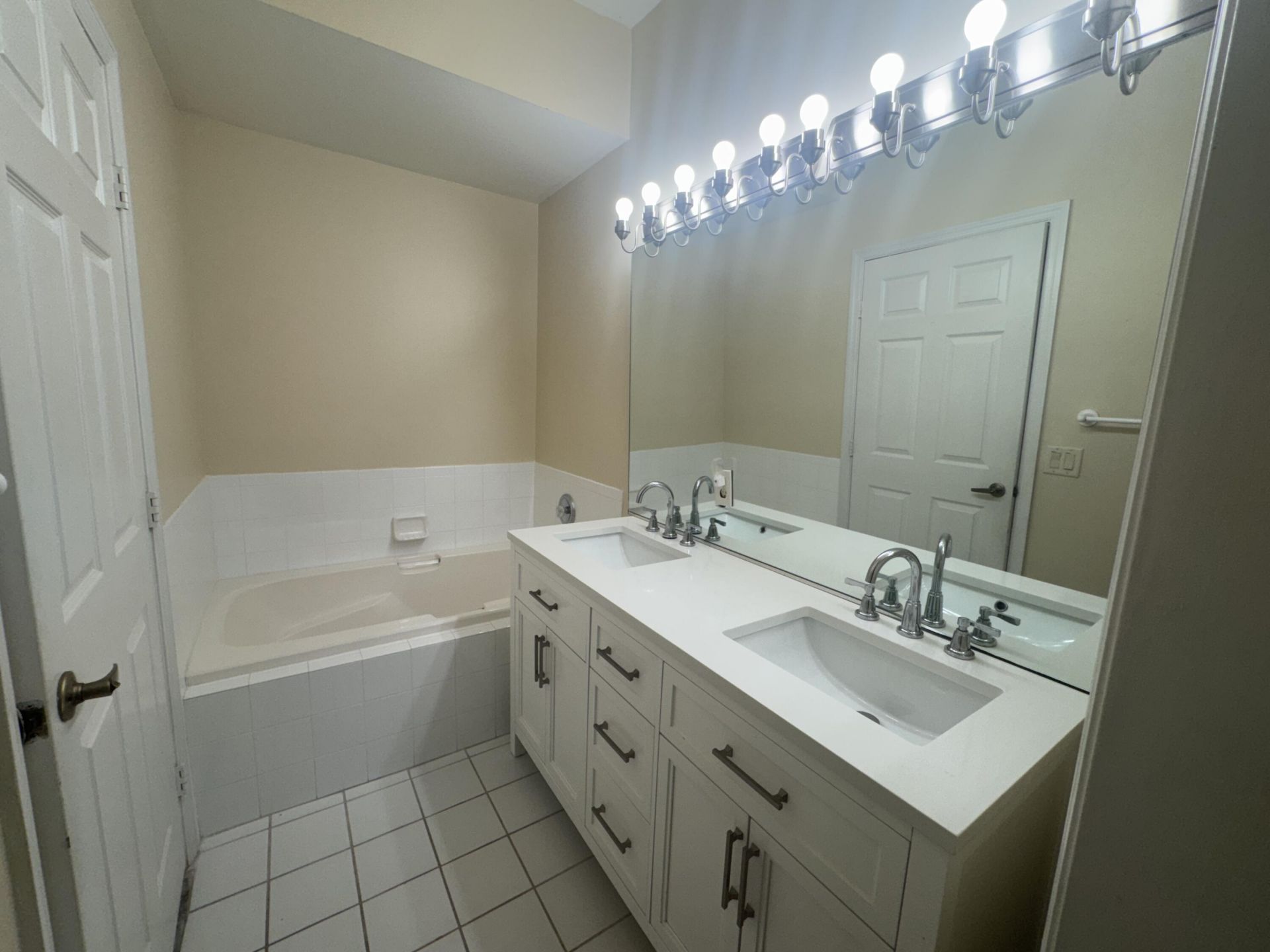 981 NW Tuscany Drive, Port Saint Lucie, FL 34986 Photo