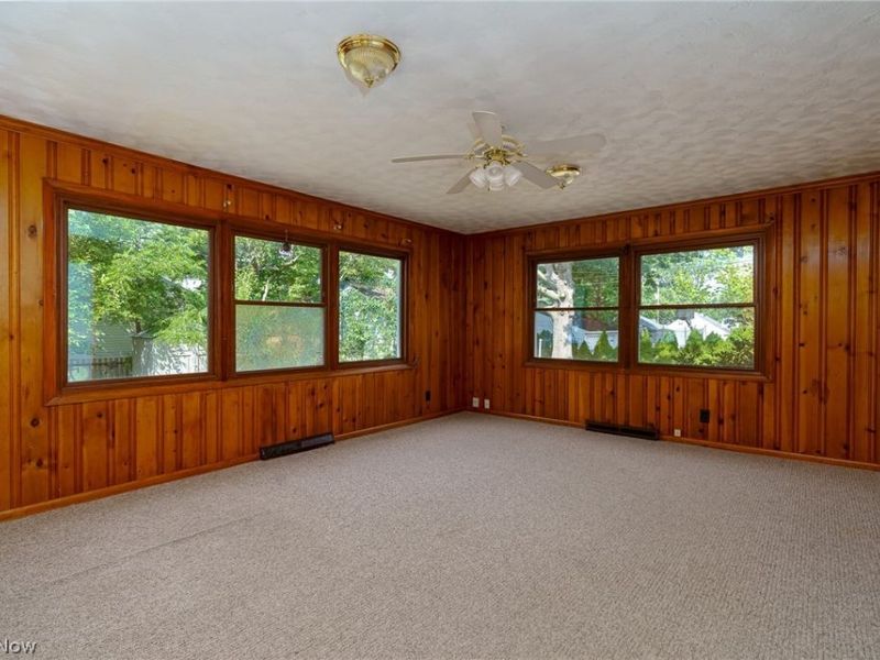 16223 Bardbury Avenue, Middleburg Heights, OH 44130 Photo 10