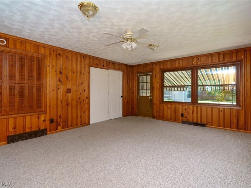 16223 Bardbury Avenue, Middleburg Heights, OH 44130 Photo 11