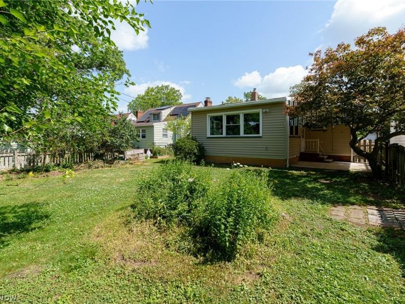 16223 Bardbury Avenue, Middleburg Heights, OH 44130 Photo 32