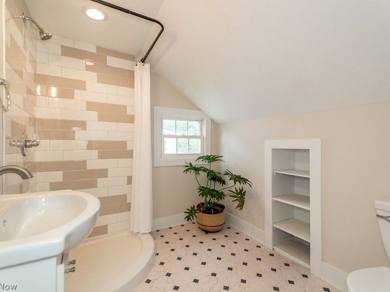 8051 Charlesderry Road, Kirtland, OH 44094 Photo 33