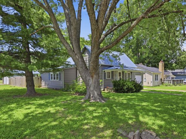 303 Peoria Street , Seneca, MO 64865