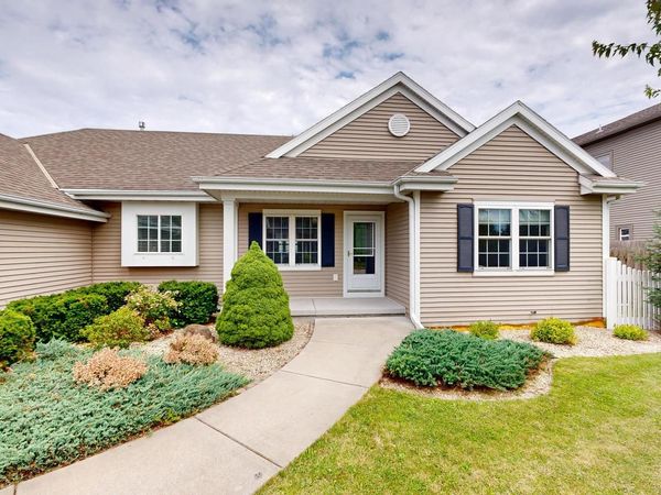 113 Michelle DRIVE, Johnson Creek, WI 53038